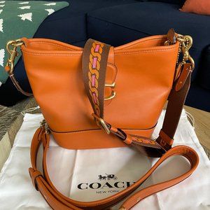 COACH Tali Bucket Bag in Canyon